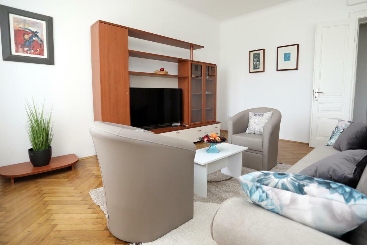 Apartman Cinkopan Пула Екстериор снимка